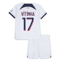 Paris Saint-Germain Vitinha Ferreira #17 Gostujuci Dres za djecu 2023-24 Kratak Rukav (+ Kratke hlače)